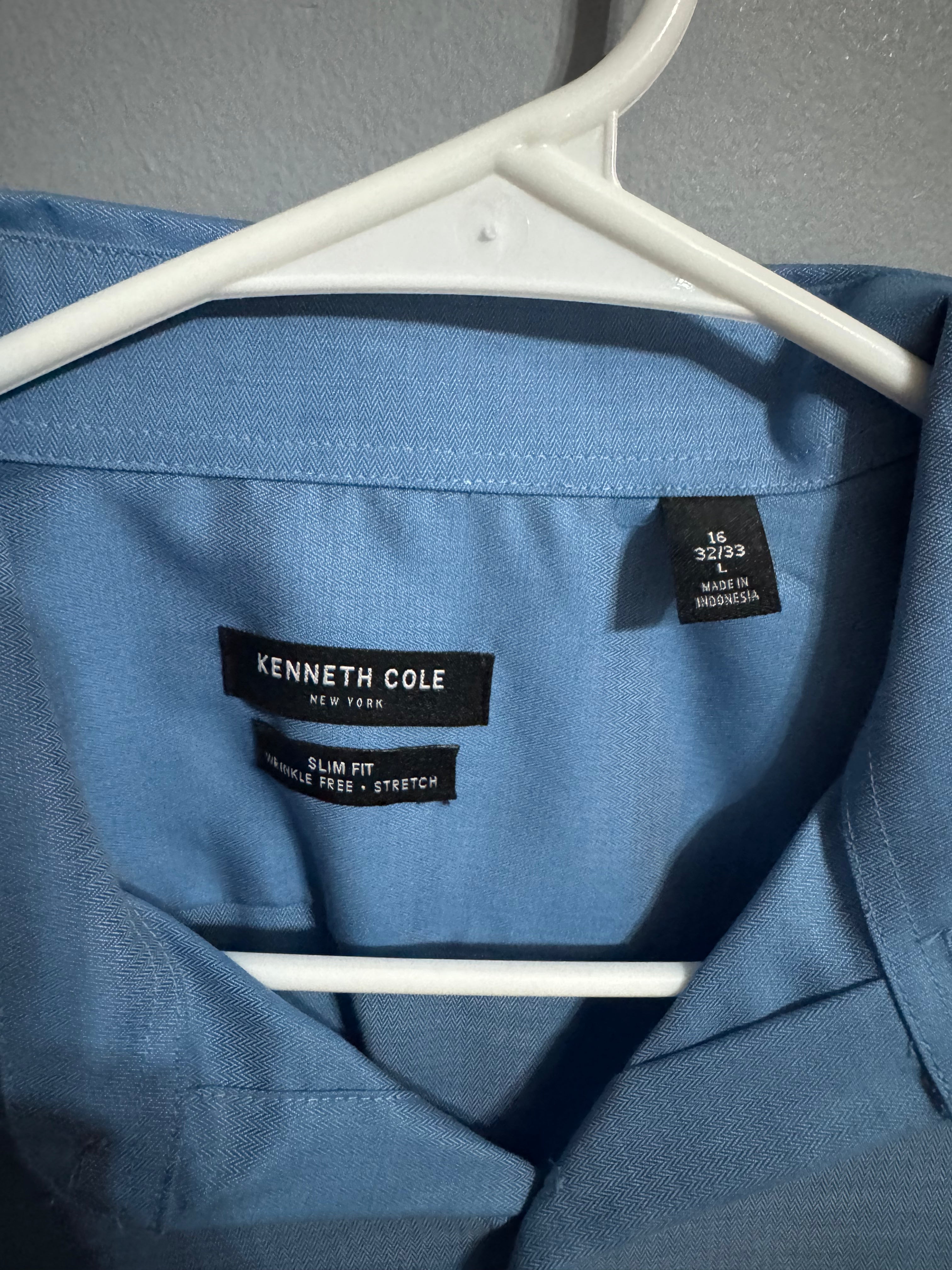 Kenneth Cole Slim Fit Dress Shirt – Men’s Large (16 / 32–33)