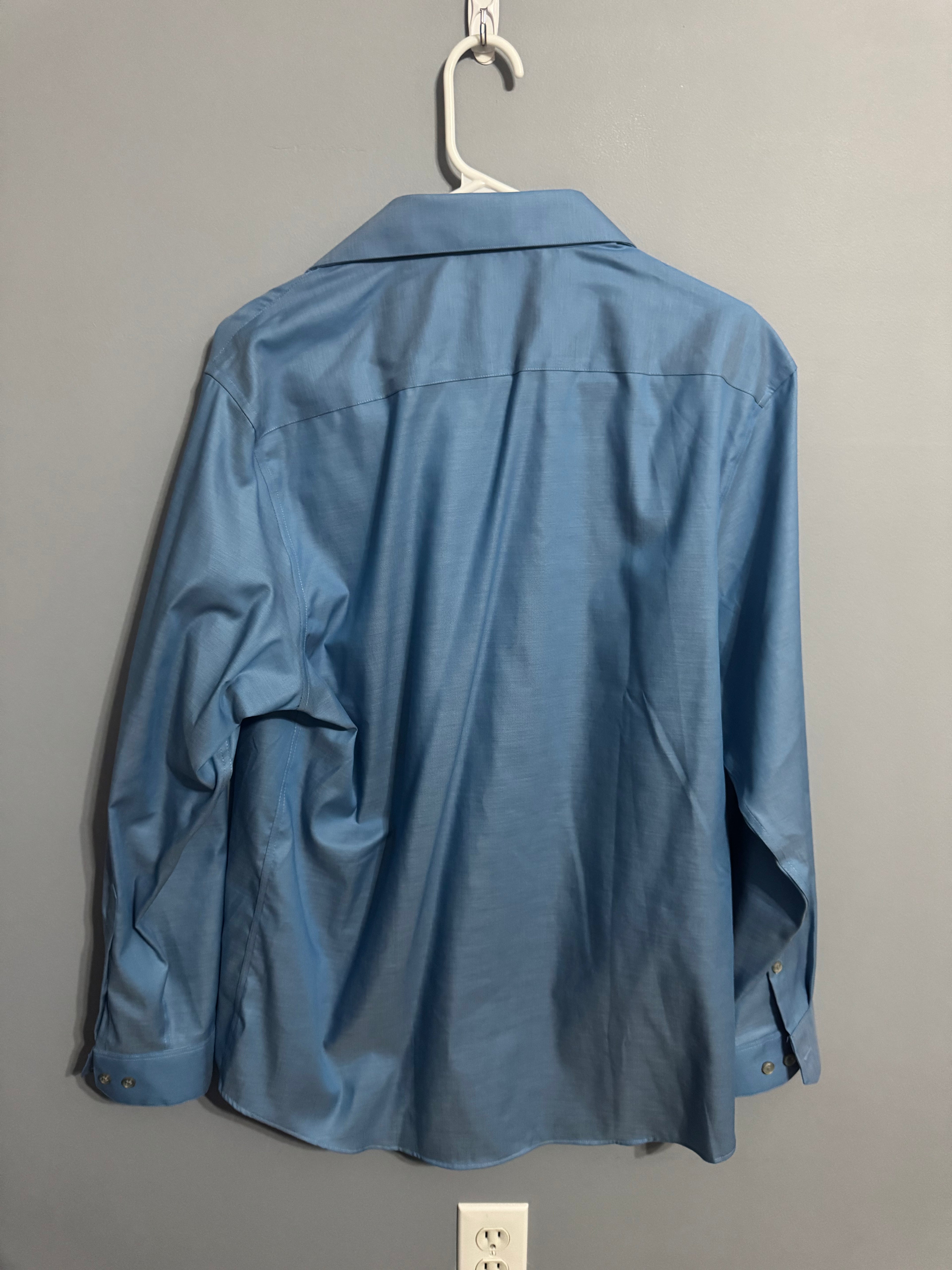 Kenneth Cole Slim Fit Dress Shirt – Men’s Large (16 / 32–33)