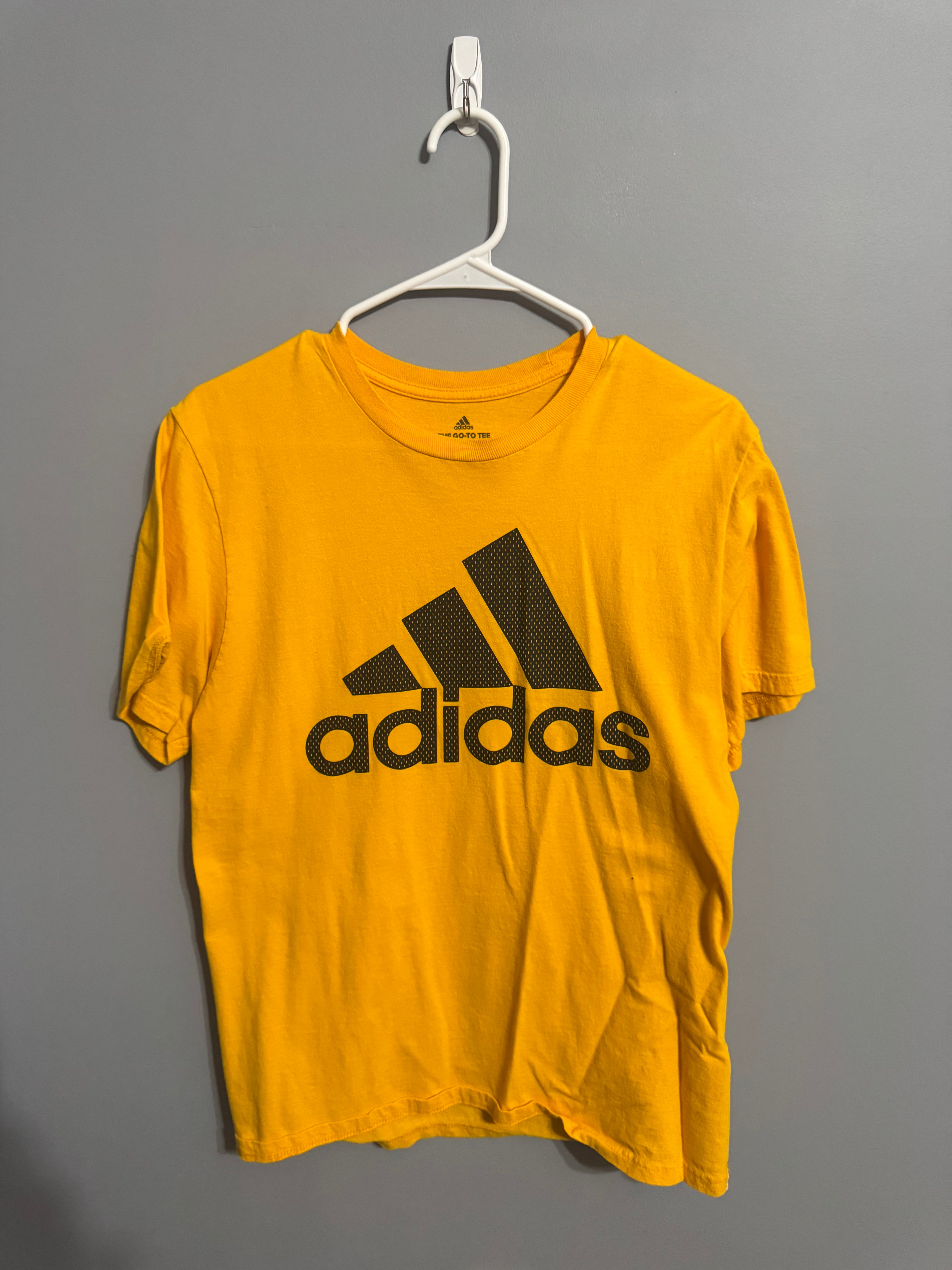 Adidas “The Go-To Tee” Yellow Logo T-Shirt – M