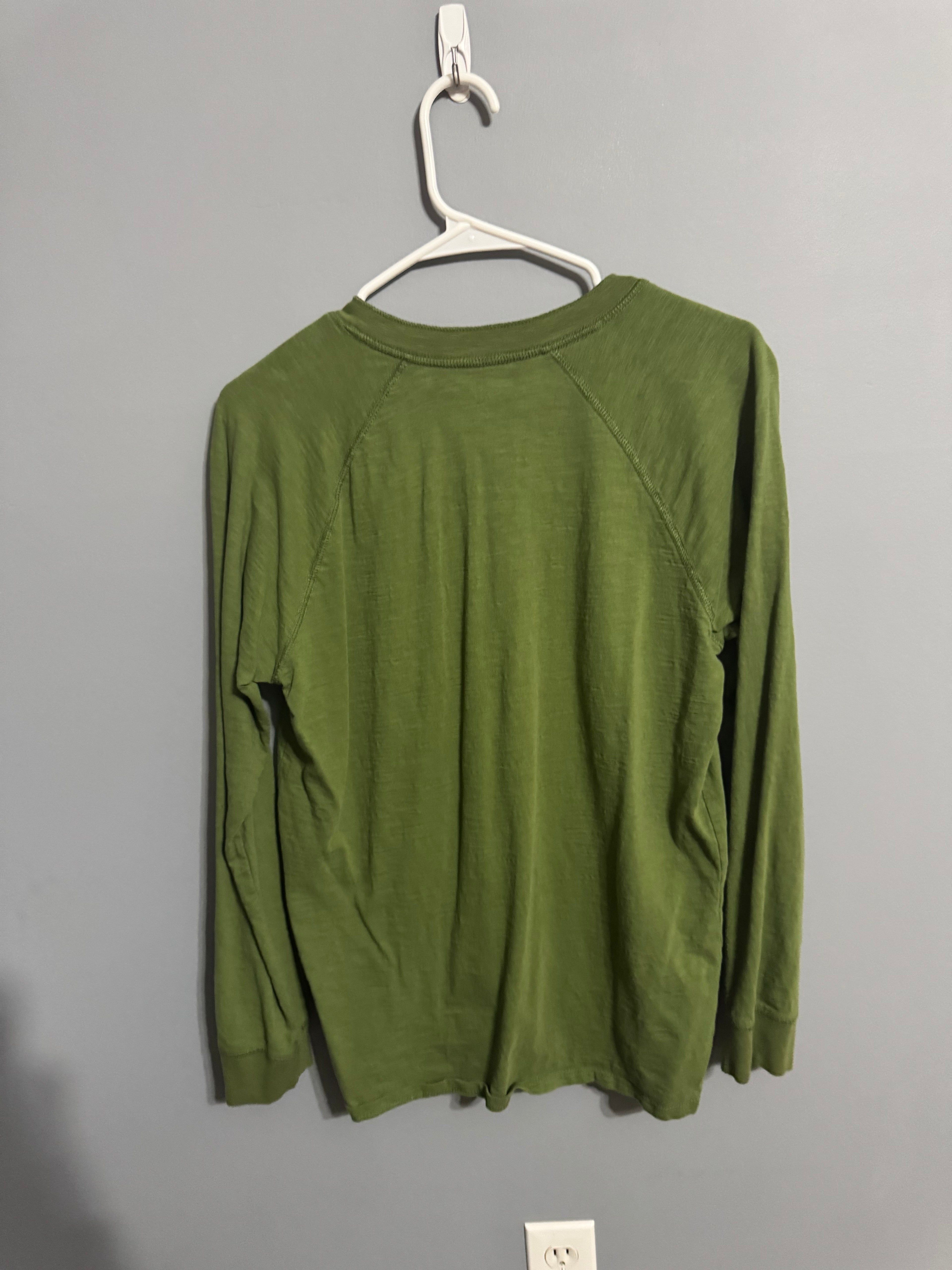 GAP Olive Green Long-Sleeve Henley – Size S