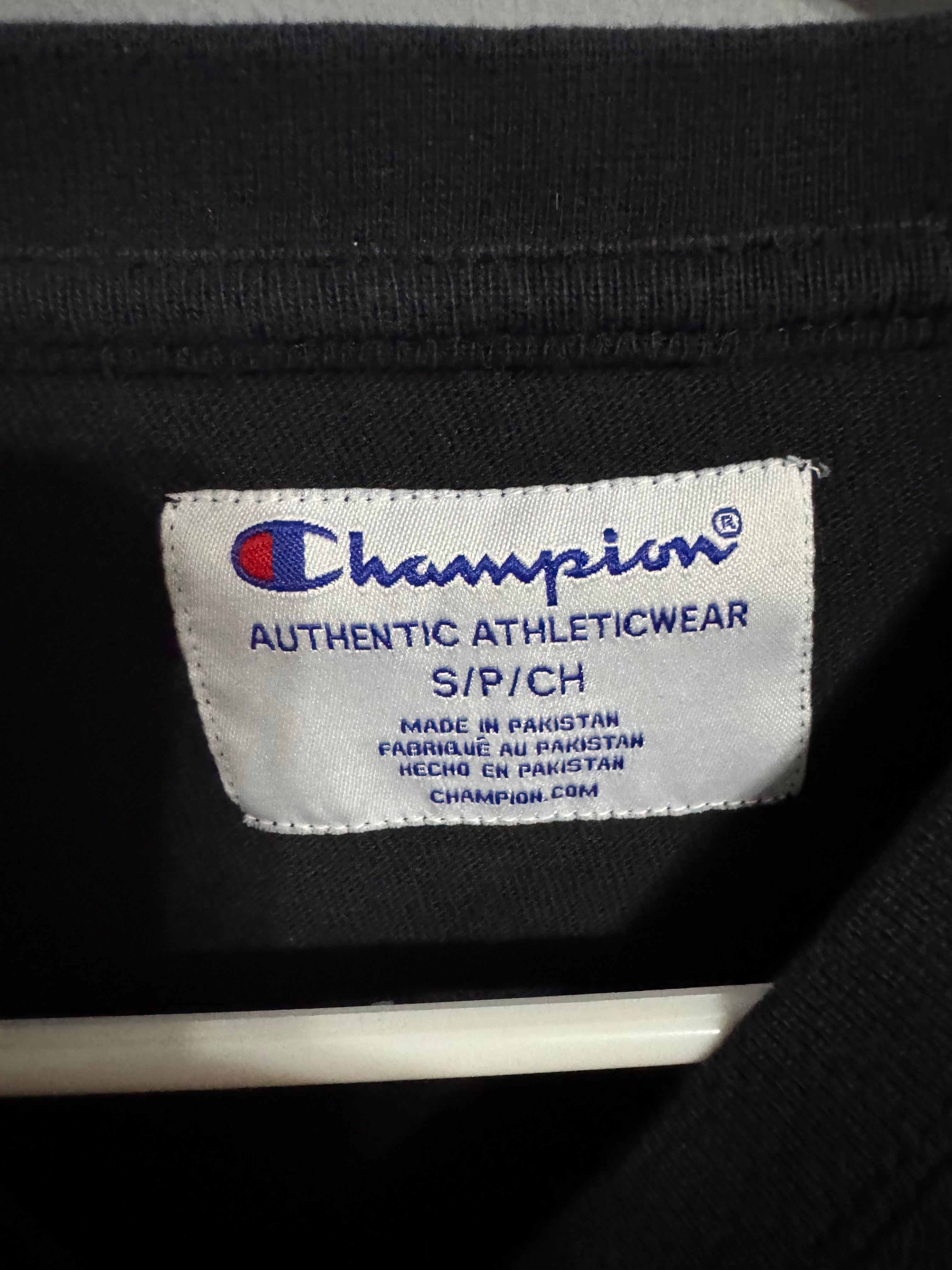 Champion Authentic Athleticwear Long Sleeve Tee – Black, Small