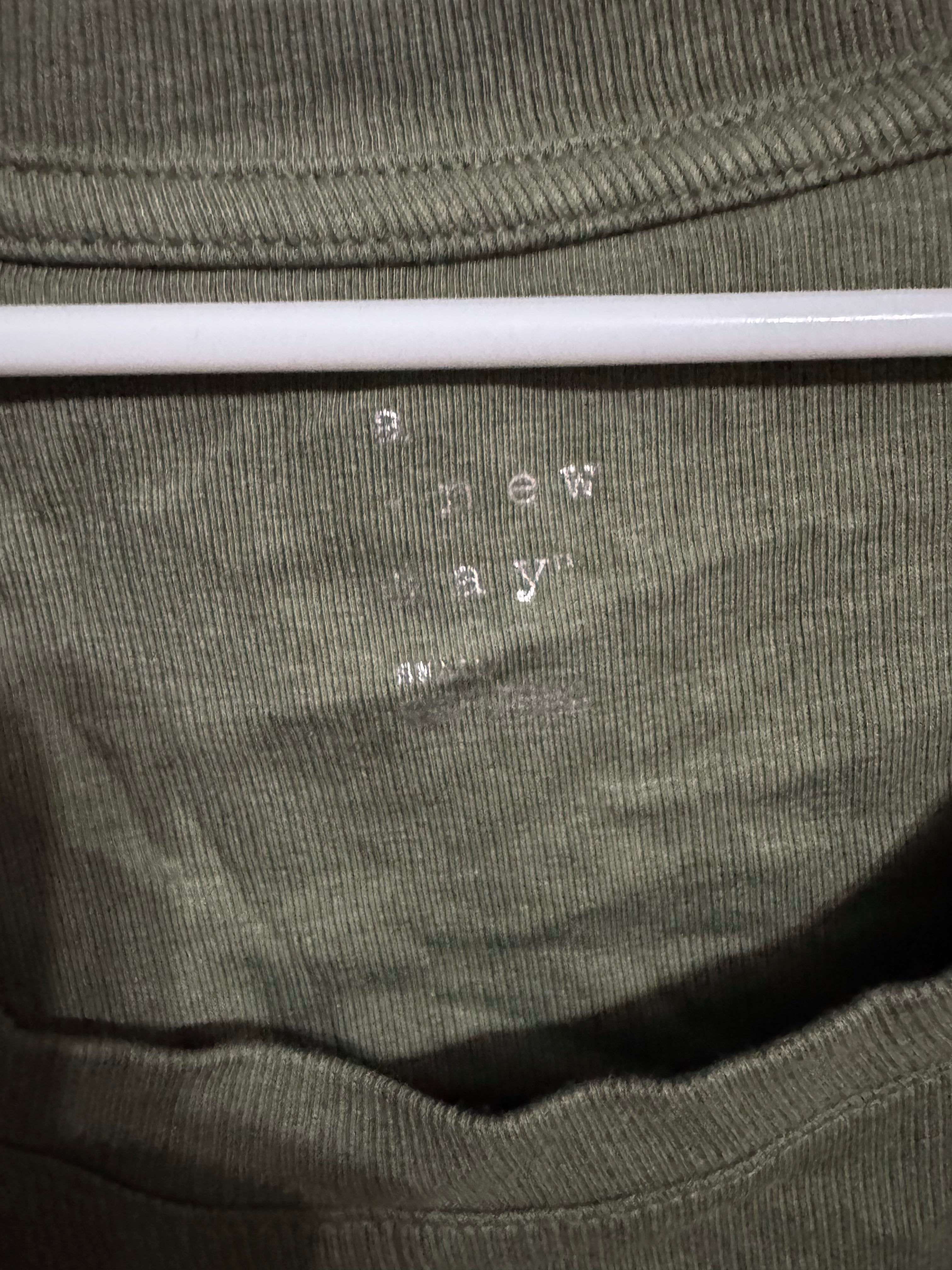 A New Day Olive Green Scoop Neck Tee – Women’s Small