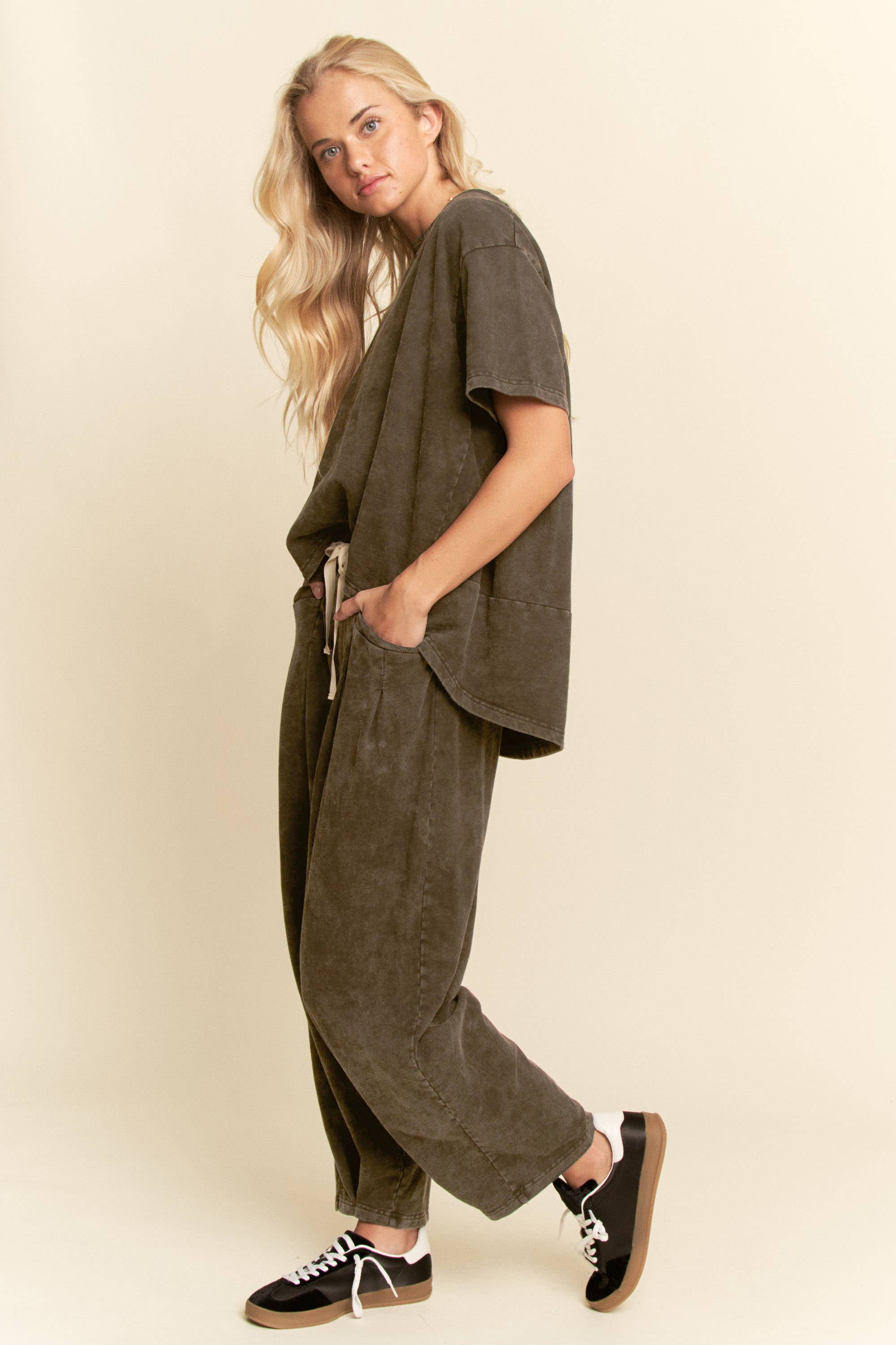 Short Sleeve Pleat Top Pants Set